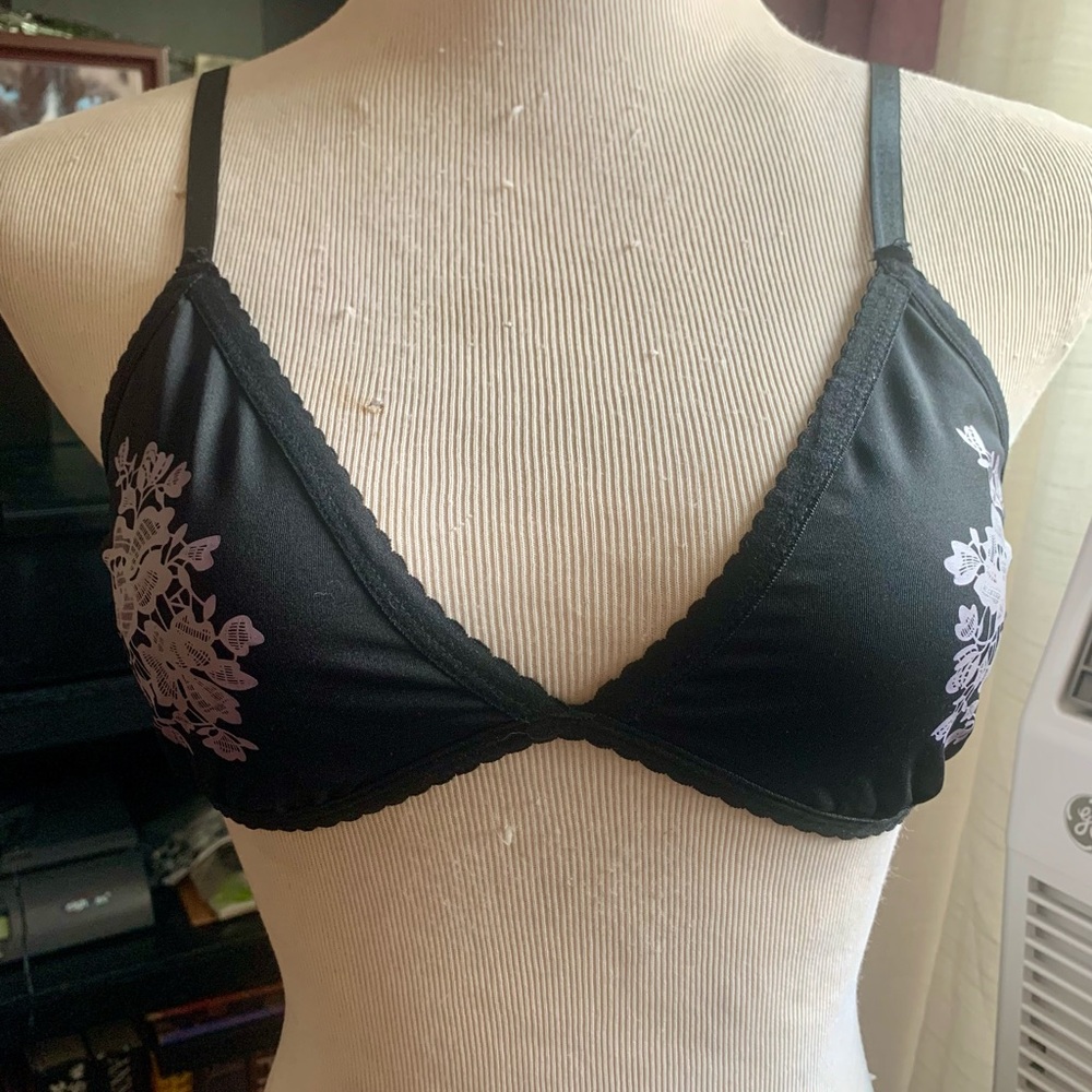Black Floral Women's Bralette